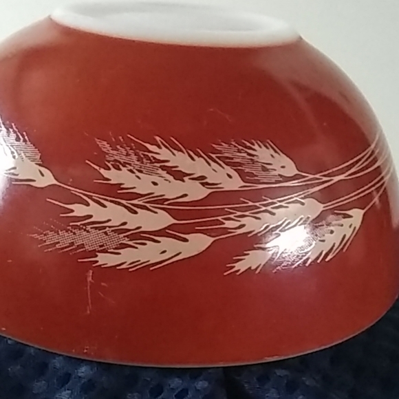 Harvest Pyrex Vintage 1.5 Mixing Nesting Bowel 442 - Picture 7 of 8